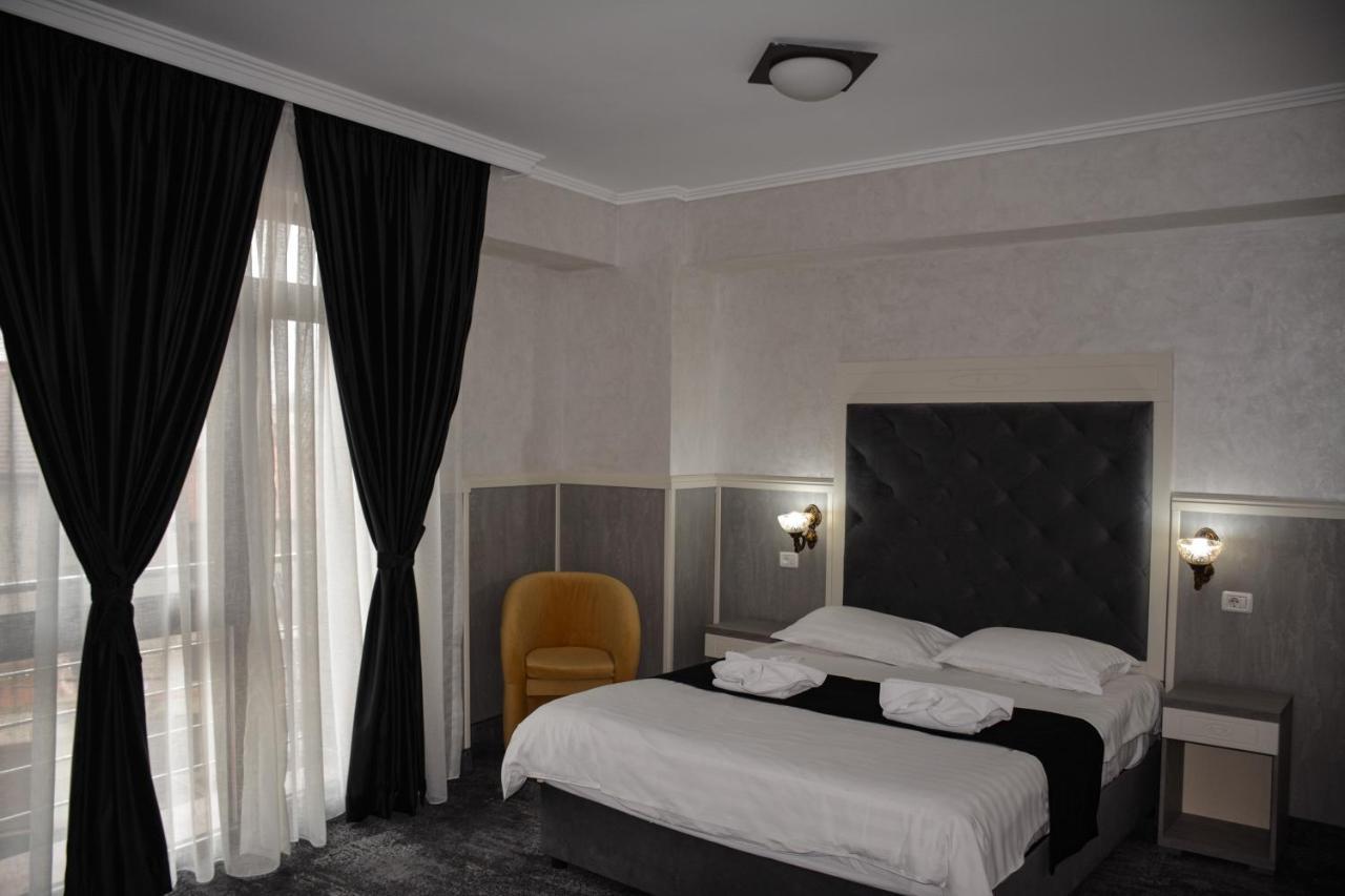 Hotel Golden Rose Constanţa Buitenkant foto