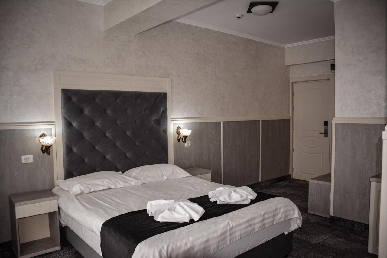 Hotel Golden Rose Constanţa Buitenkant foto